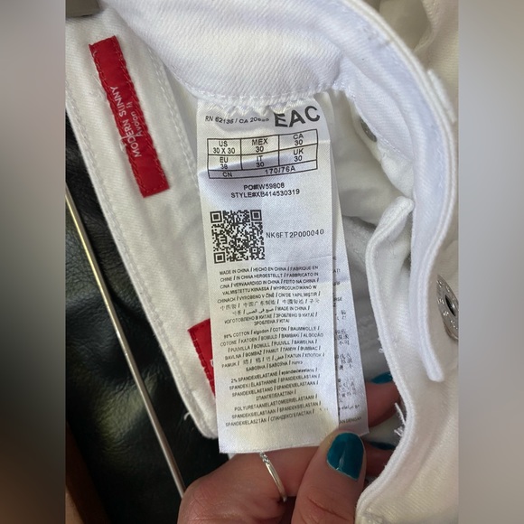 Men’s Guess Avalon Modern White Skinny Ripped Jeans - Picture 12 of 16